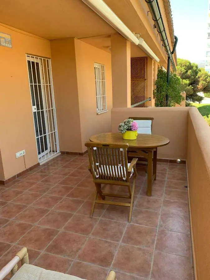 Apartment Primera Linea De Playa En Las Chapas Marbella